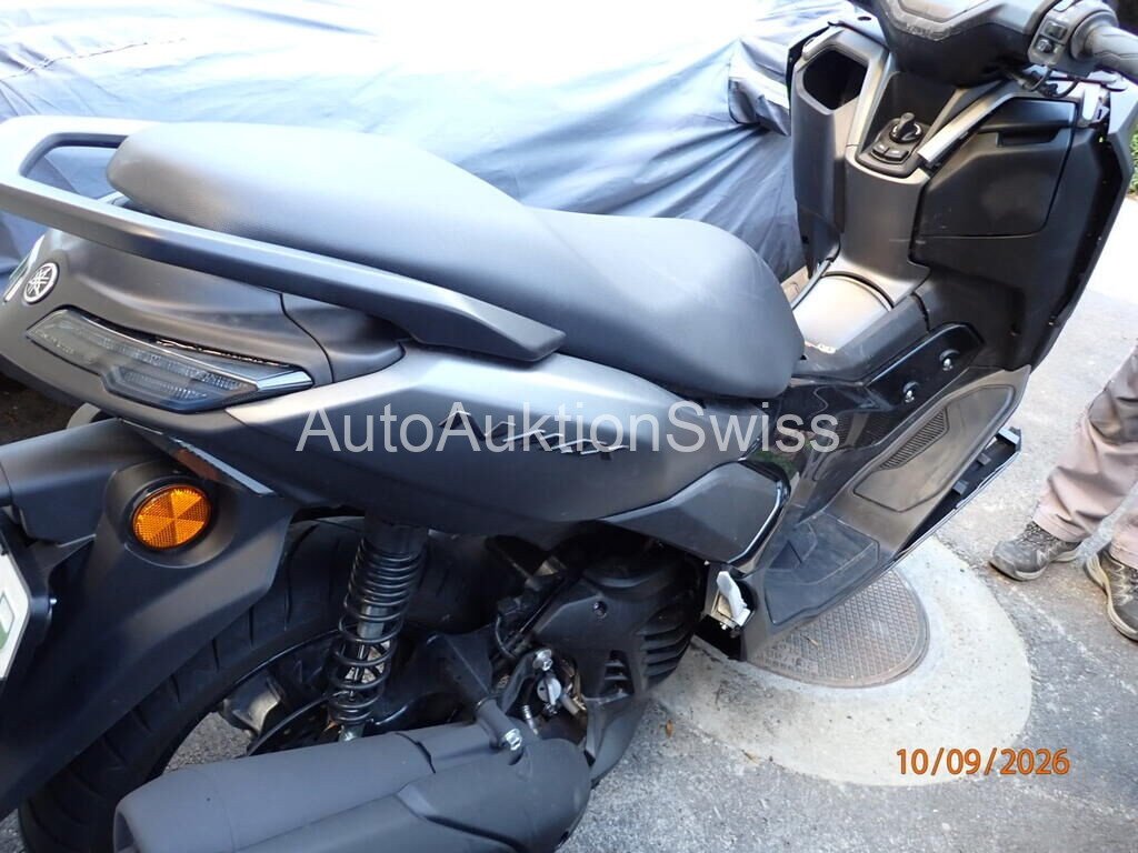 YAMAHA N-Max GPD 125