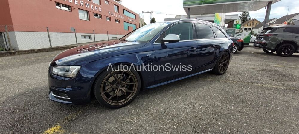AUDI S4 Avant quattro 3.0