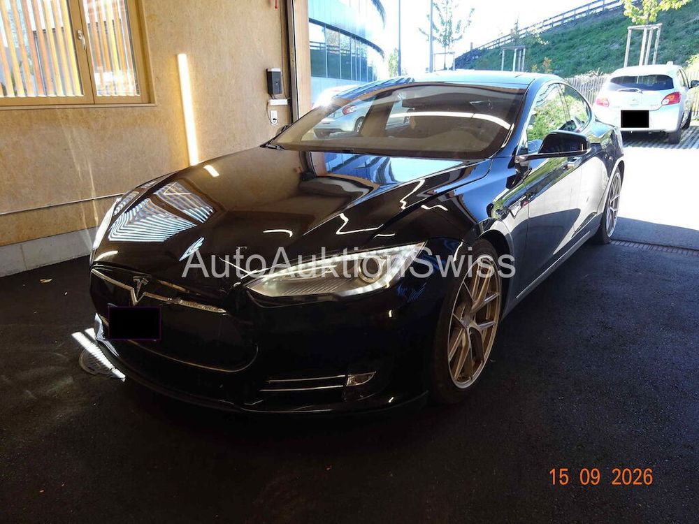 TESLA MODEL S 85 PERFORMANCE