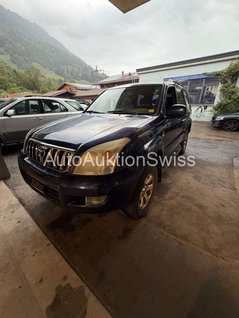 TOYOTA Land Cruiser 3.0
