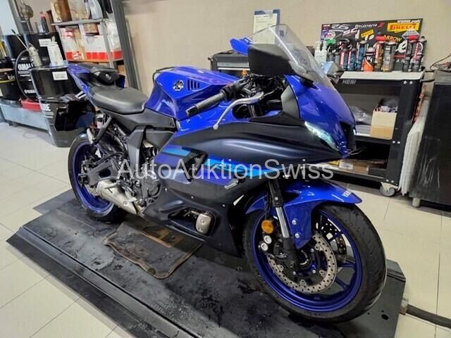 YAMAHA YZF-R7 (35kW)