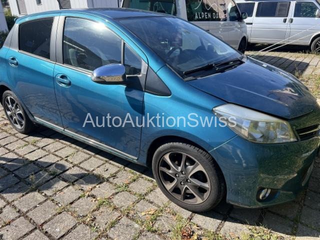 TOYOTA TOYOTA Yaris 1.33 Sol