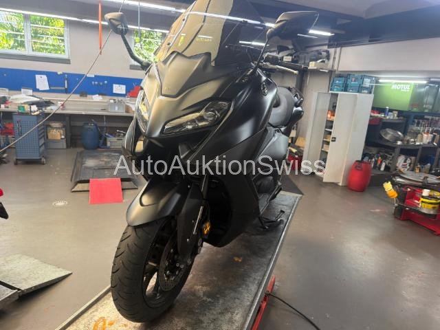 Yamaha TMax 560 ABS