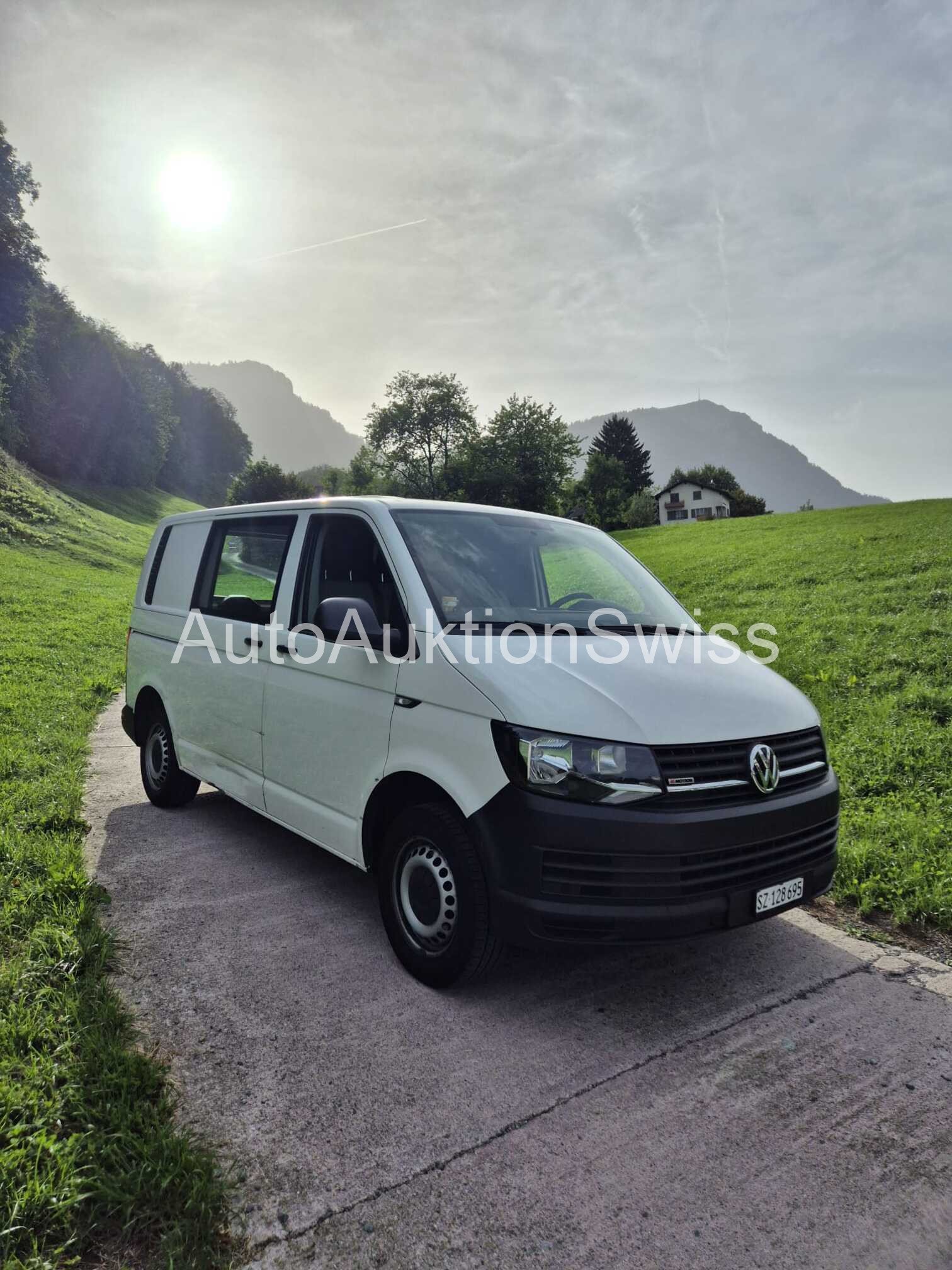 VW T6 Transporter 4M