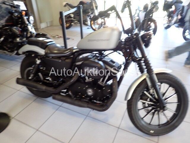 Harley-Davidson XL 883N Sportster Iron