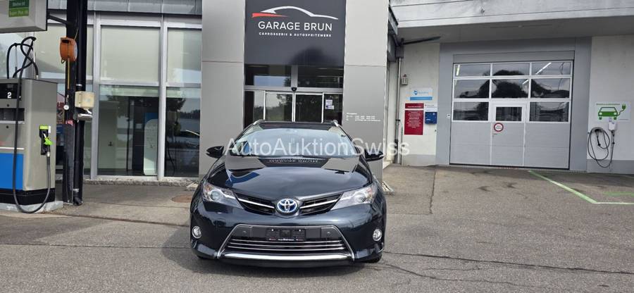 TOYOTA Auris HSD