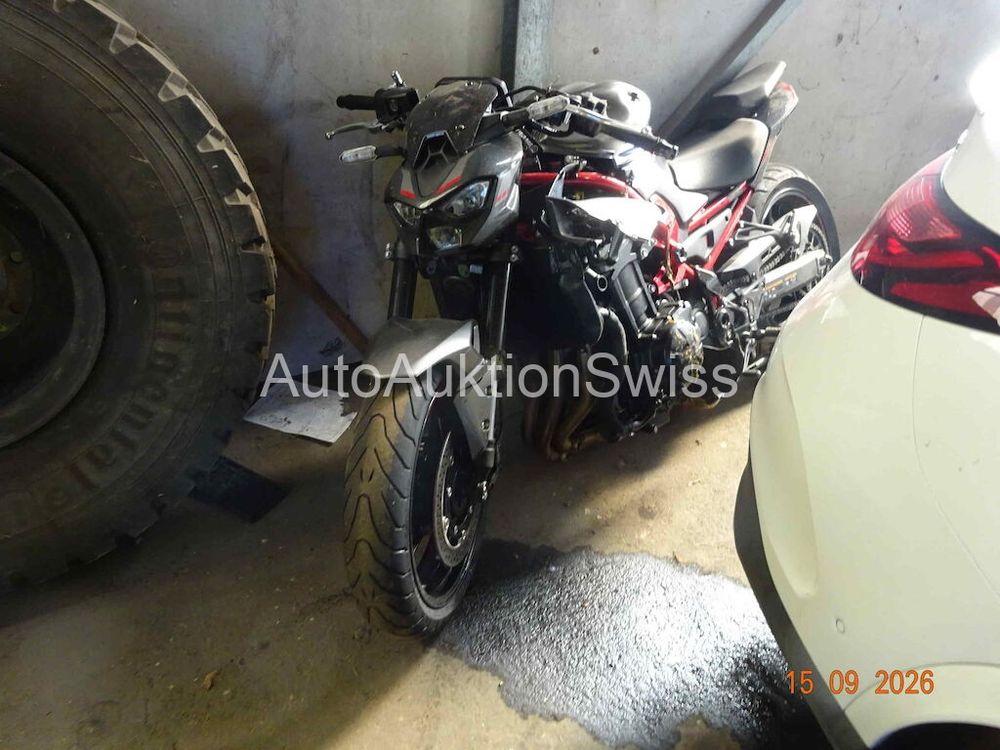 KAWASAKI Z 900
