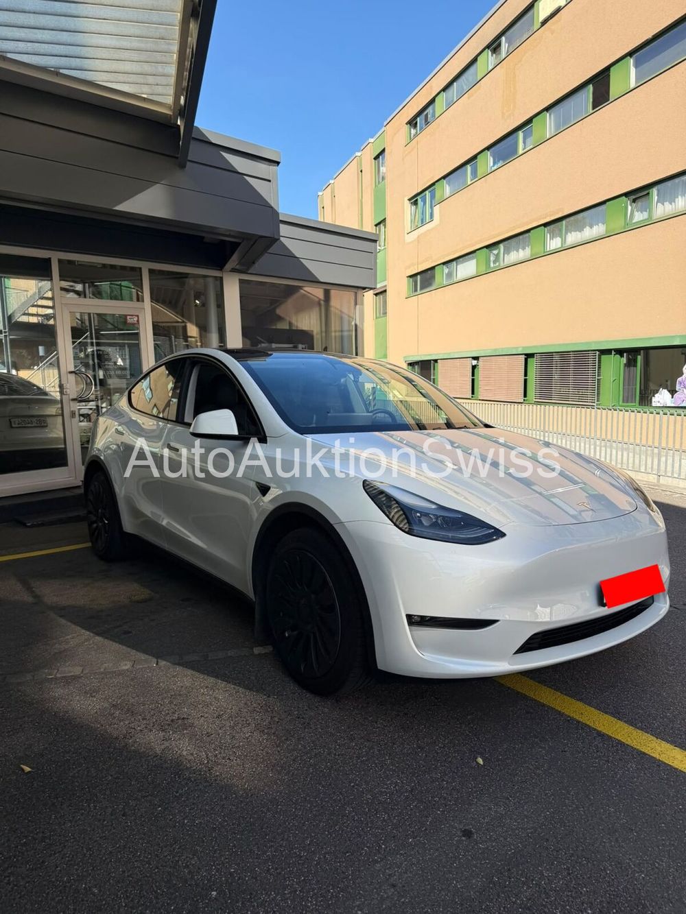 TESLA Model Y Long Range