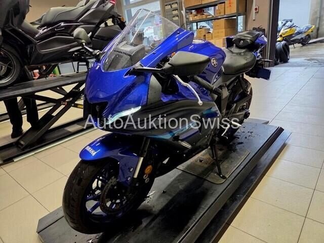 YAMAHA YZF-R7 (35kW)