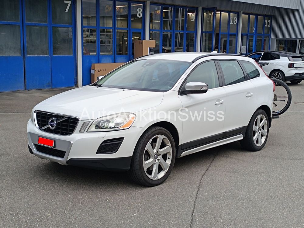 VOLVO XC60 D4 AWD