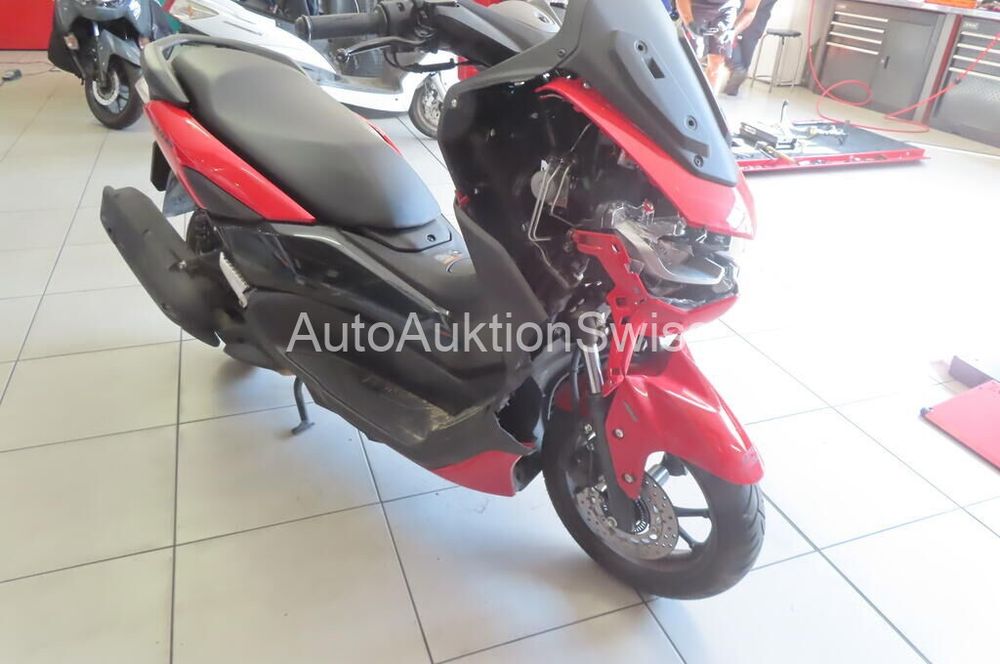 YAMAHA N-Max GPD 125
