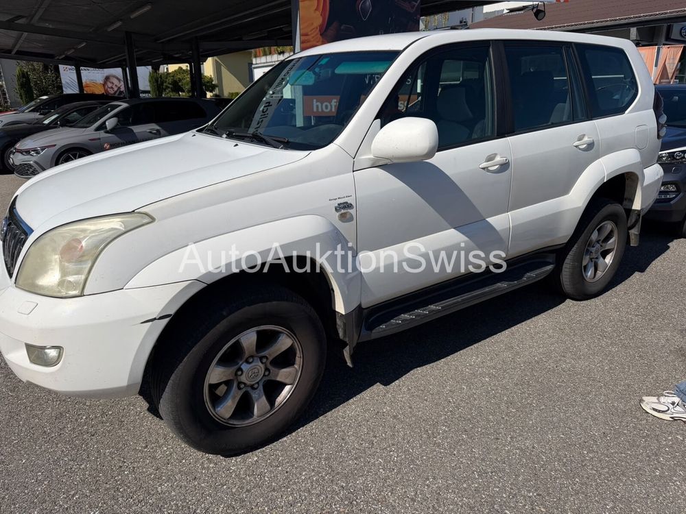 TOYOTA LAND CRUISER 3.0