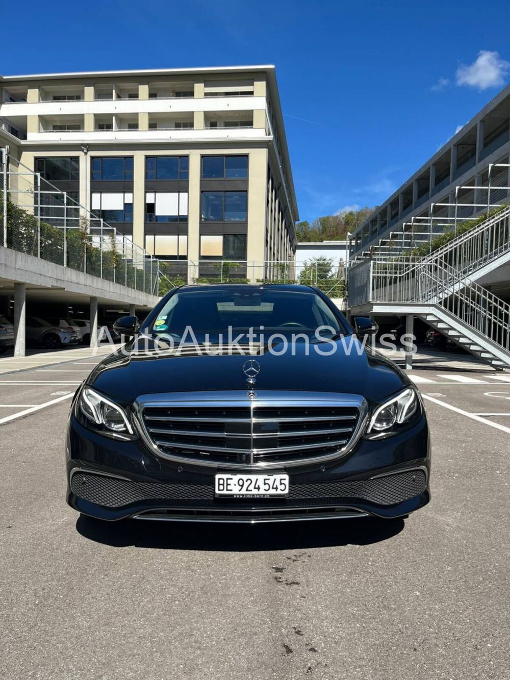 MERCEDES-BENZ E 220 d 4mEC