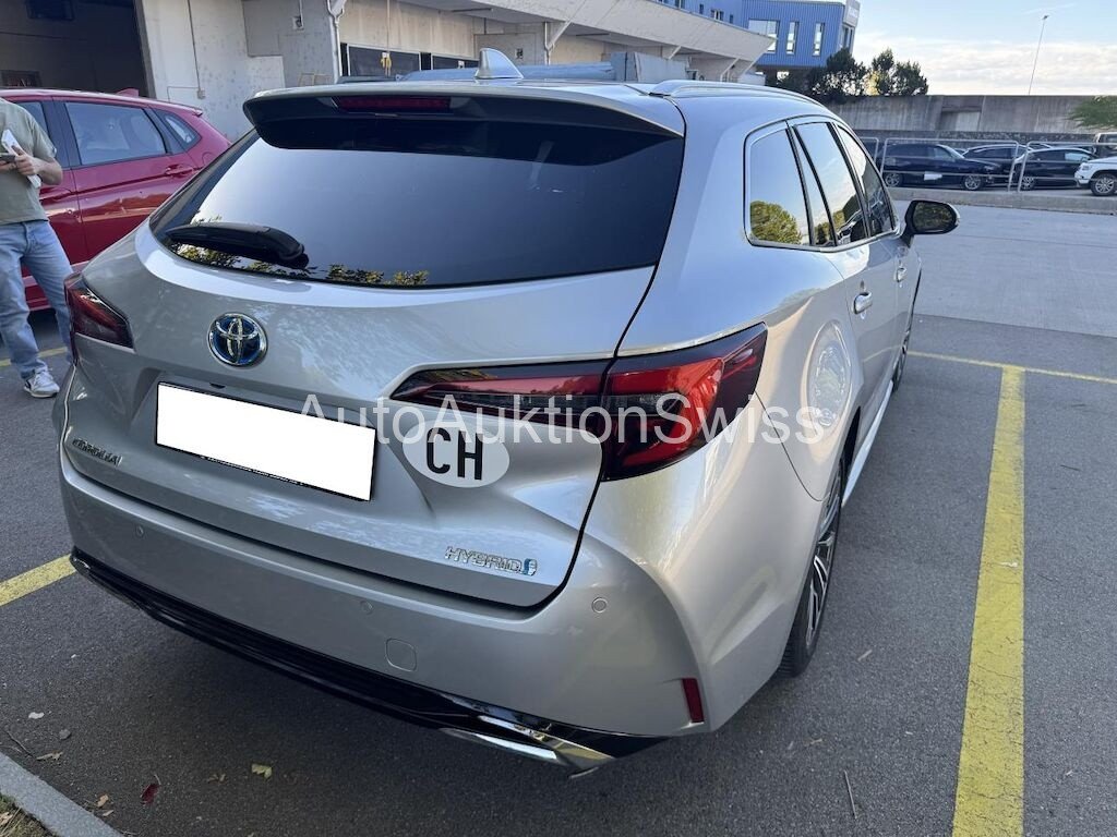 Toyota Corolla Touring Sports 1.8 HSD Comfort