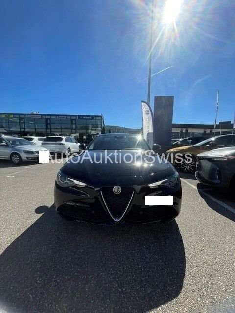 Alfa Romeo Giulia 2.2 JTDQ4