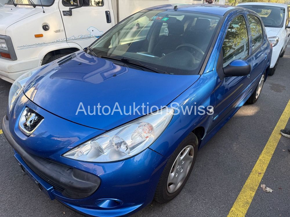 PEUGEOT 206+ 1.4i