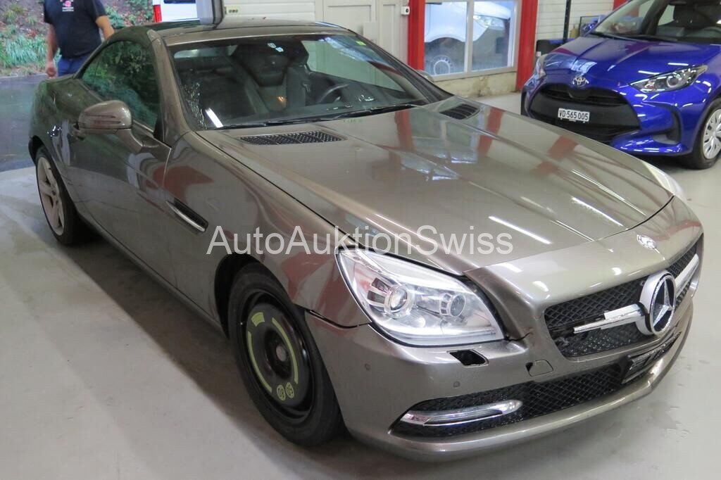 Mercedes-Benz SLK 200