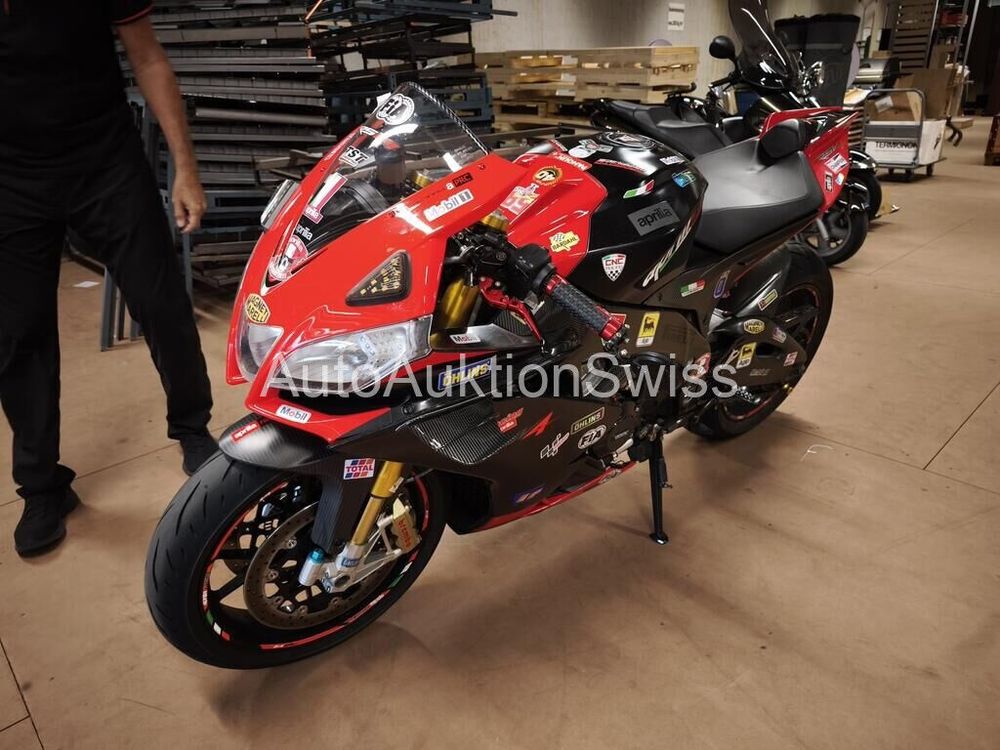 APRILIA RSV4 SBK ABS Shining Black
