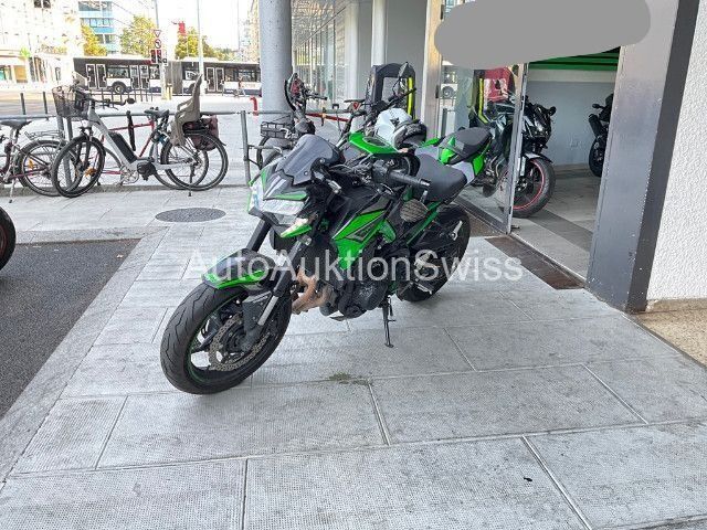 KAWASAKI Z 900 PERFORMANCE moto