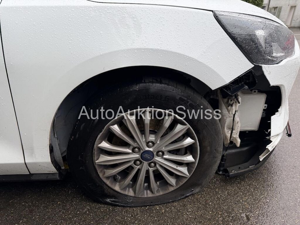 Ford Focus Station Wagon 1.5 EcoBlue 120 Titanium