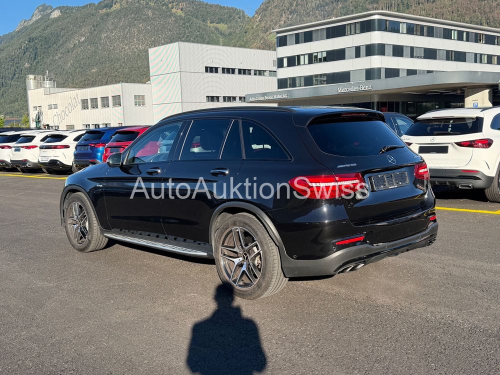 MERCEDES-BENZ AMG GLC 43