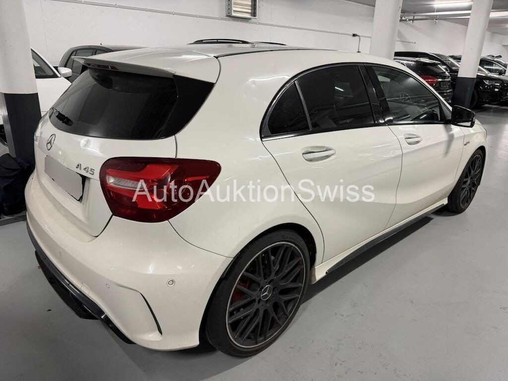 Mercedes-Benz Classe A W176 A 45 AMG 4m
