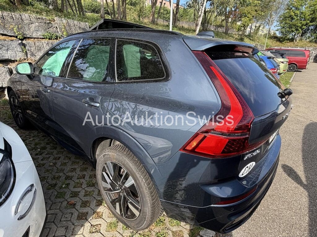 Volvo XC60 2.0 B5 MH Plus Dark AWD