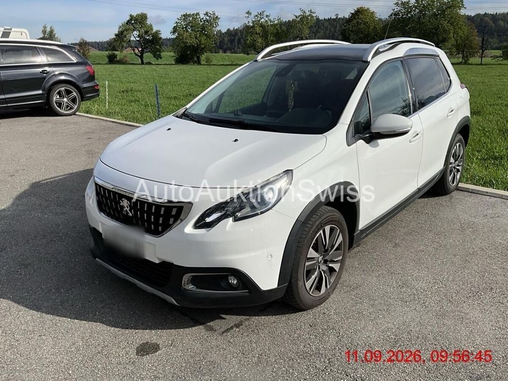 Peugeot 2008 1.2 PureTech Allure, 110 PS