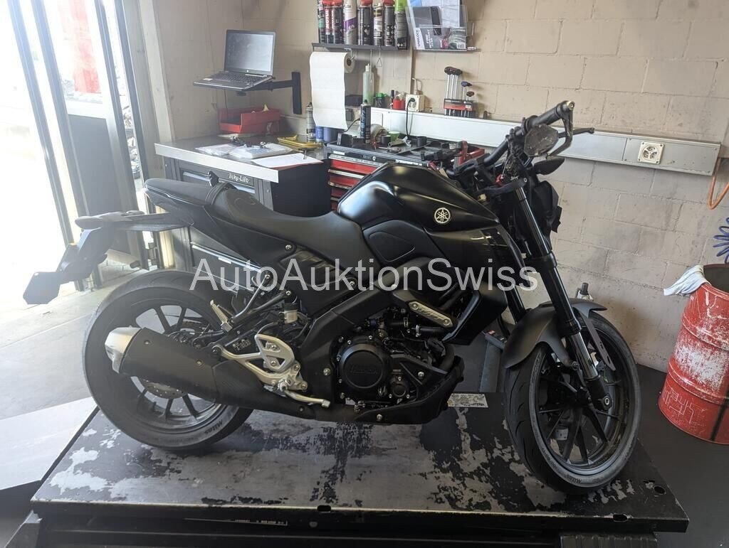 YAMAHA MT-125 ABS