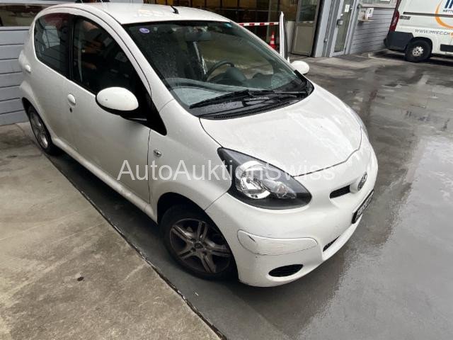 Toyota Aygo 1.0 VVT-i Linea Luna Cool MM