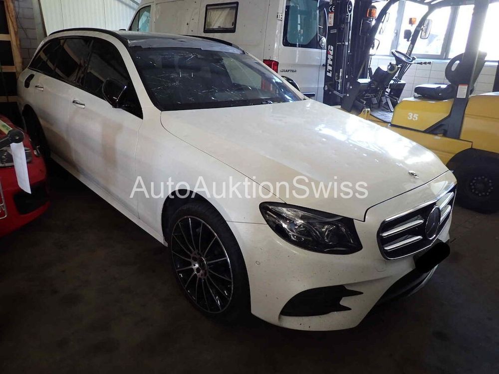 MERCEDES-BENZ E 220 D SWISS STAR AMG 4M