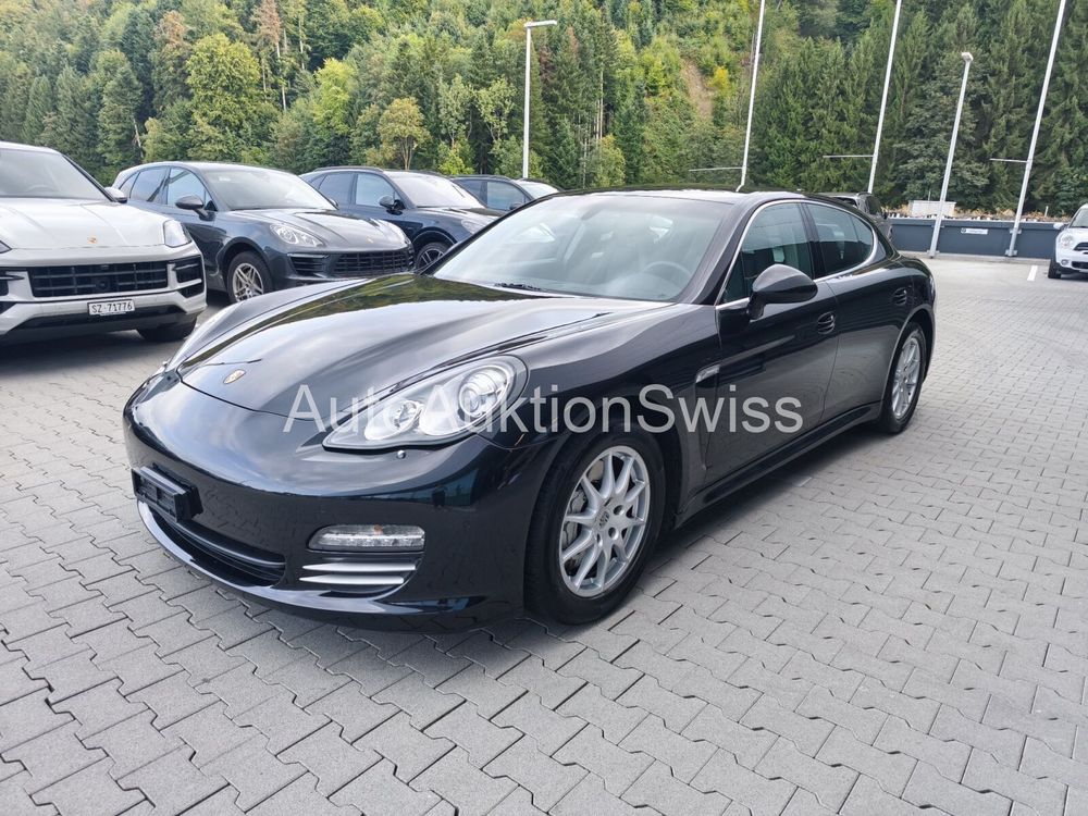 PORSCHE Panamera 4S