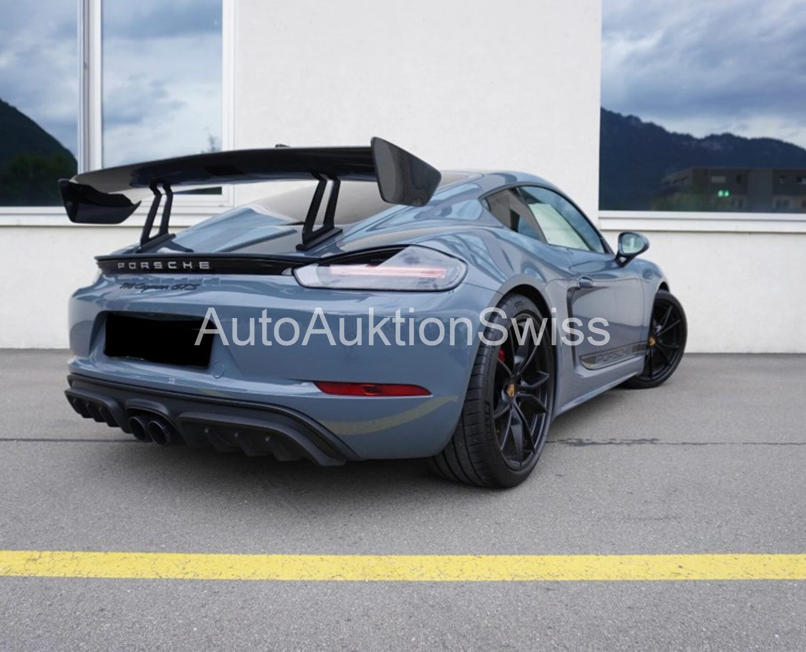 PORSCHE 718 Cayman GTS