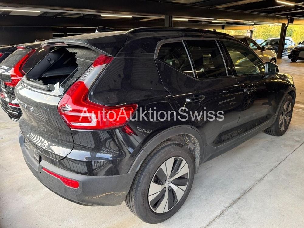 VOLVO XC40 B4 AWD, 197 PS