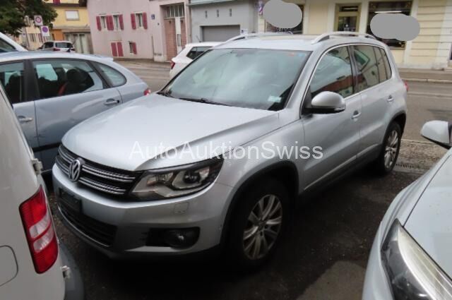 VW Tiguan 2.0 TDI BMT Sport & St. DSG