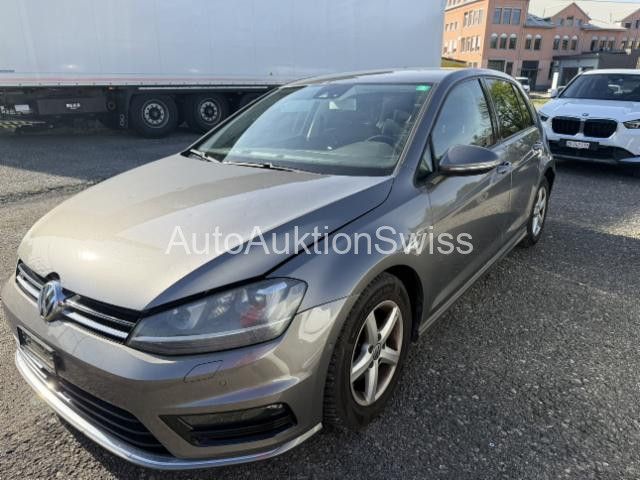 VW Golf VII 1.2 TSI 105 Comfortline DSG