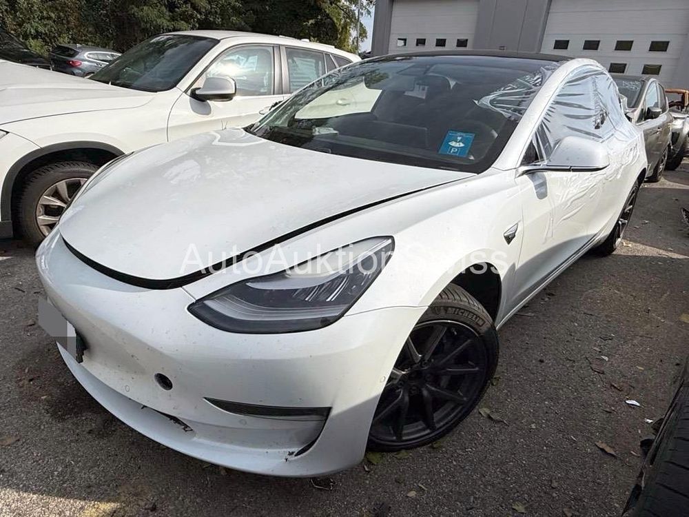 TESLA Model 3 3 Long R. Dual AWD, 476 PS