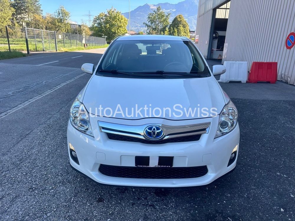 TOYOTA Auris HSD