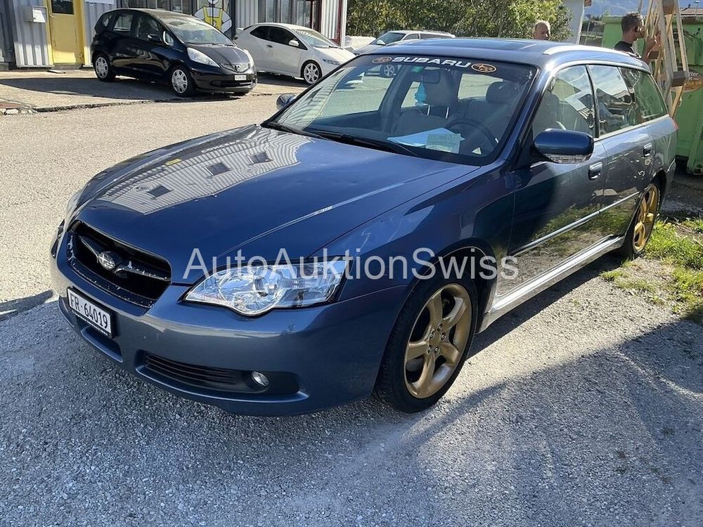Subaru Legacy 3.0R AWD