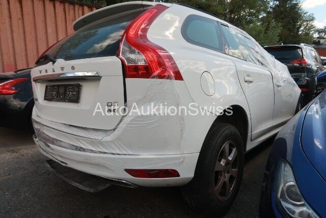 Volvo XC60 2.4 D5 Kinetic AWD S/S