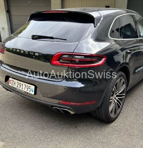 Porsche Macan Turbo