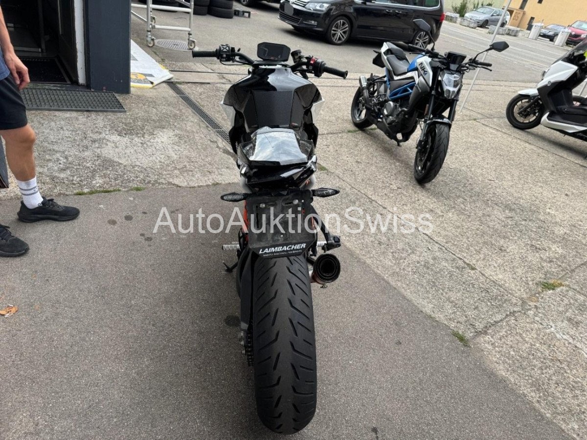 KTM 1290 Super Duke R, 177 PS