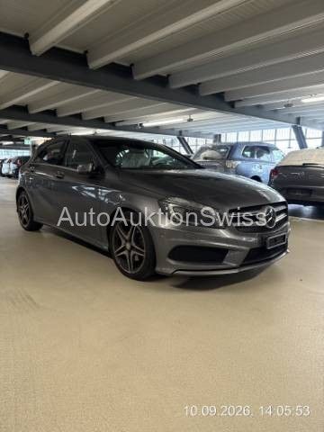 Mercedes-Benz A-Klasse W176 A 200 AMG Line, 156 PS