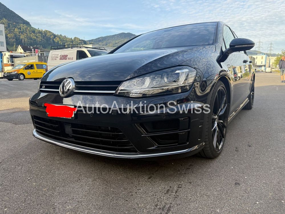 VW Golf VII R 5T