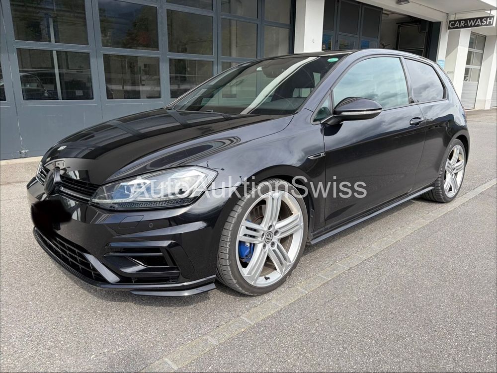 VW Golf R 3