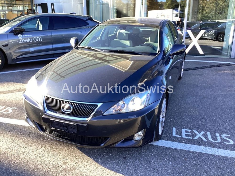 Lexus IS250
