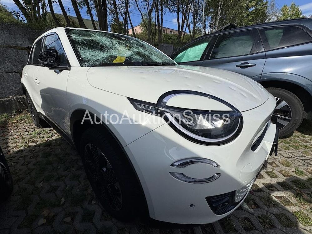 Fiat 600 1.2 Hybrid La Prima
