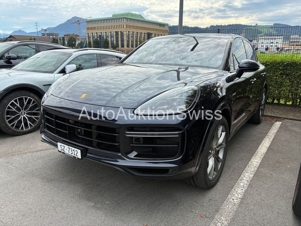 PORSCHE Cayenne Turbo S E