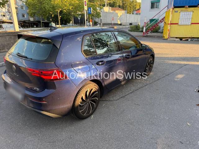 VW Golf VIII 1.0 TSI Life DSG, 110 PS