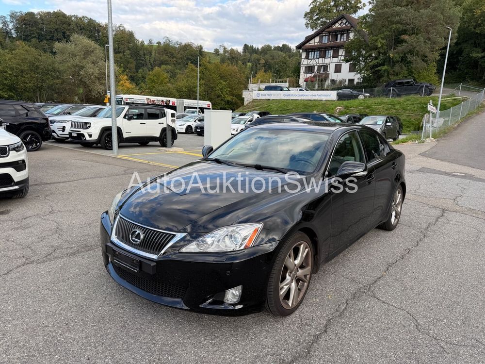 LEXUS IS250